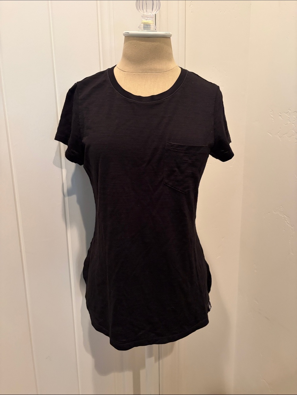 Smartwool Black Women’s Pocket Crewneck Tee